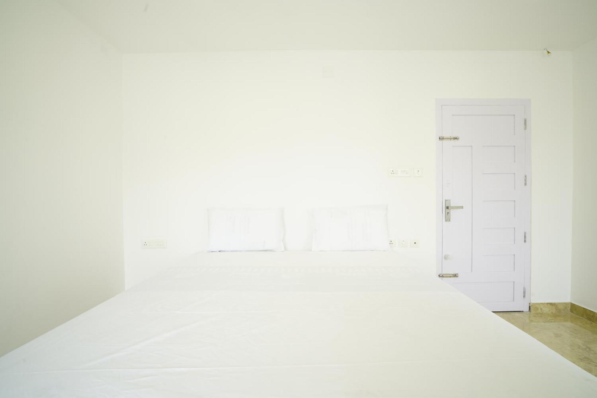 Quilon Residency Kundara Hotel Perumanseri Kültér fotó