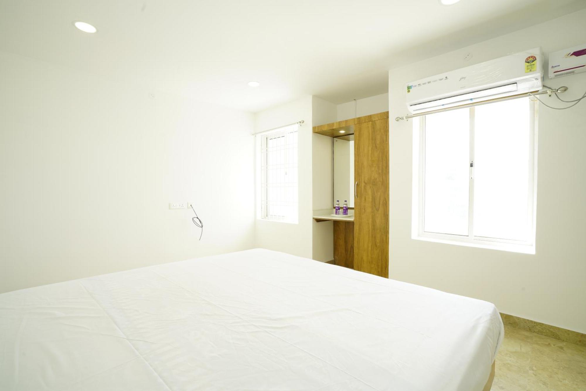 Quilon Residency Kundara Hotel Perumanseri Kültér fotó